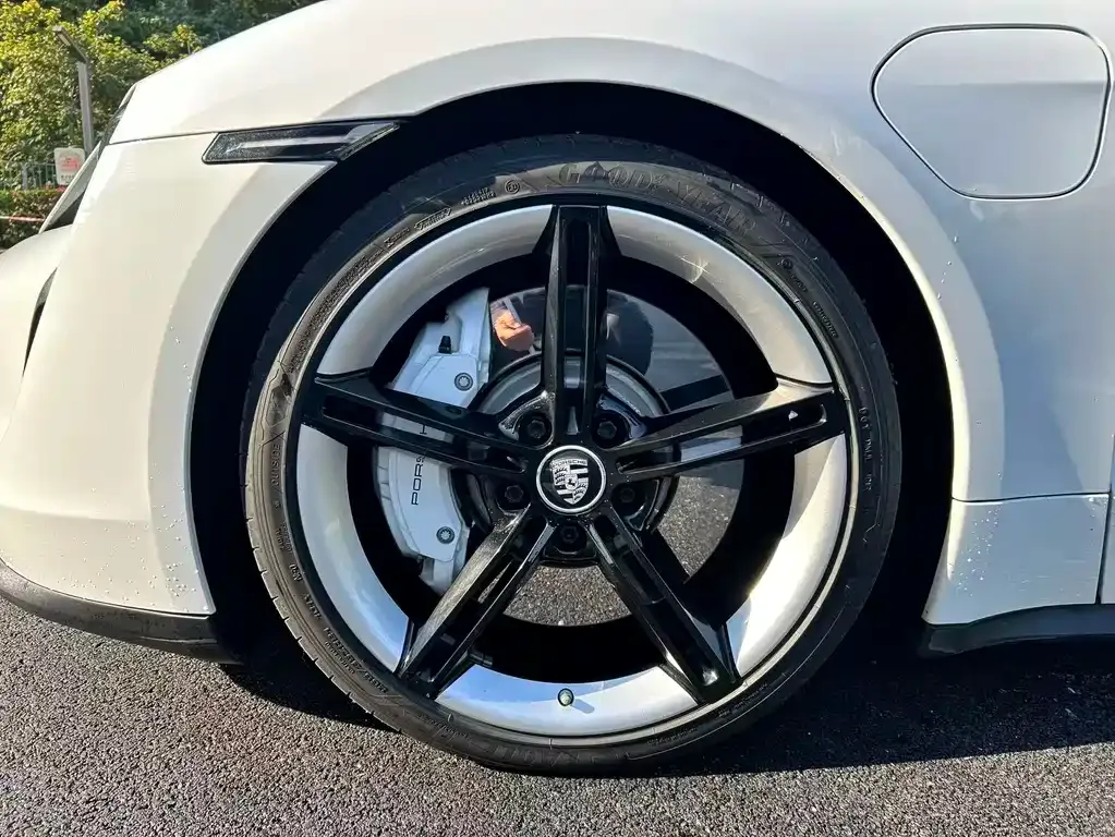 Porsche Taycan 2021 из CN, фото 3