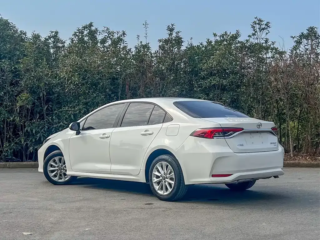 Toyota Corolla 2022 из CN, фото 8