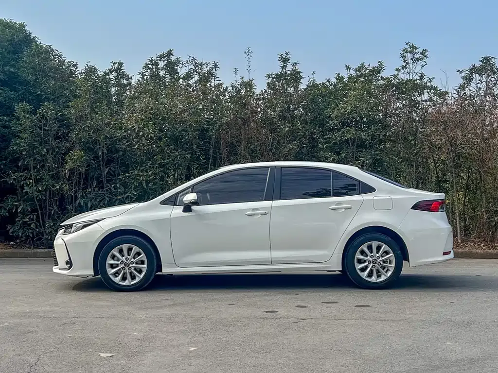 Toyota Corolla 2022 из CN, фото 6