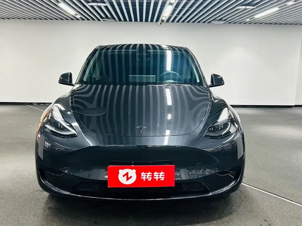 Tesla Model Y 2024 из CN, фото 2