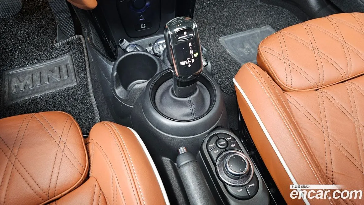 Mini Cooper 2023 из KR, фото 10