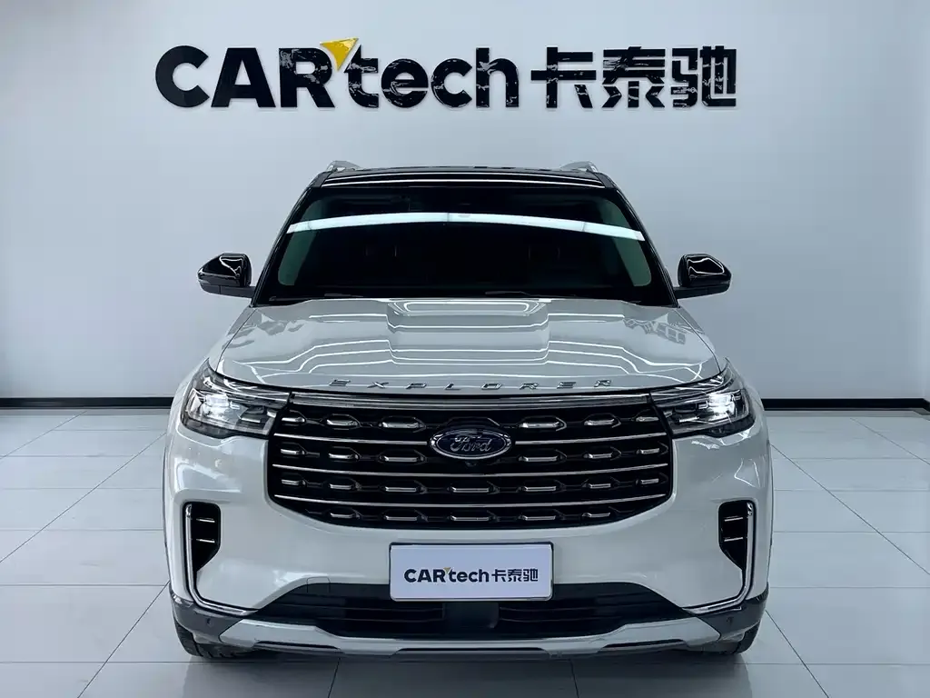 Ford Explorer 2024 из CN, фото 5