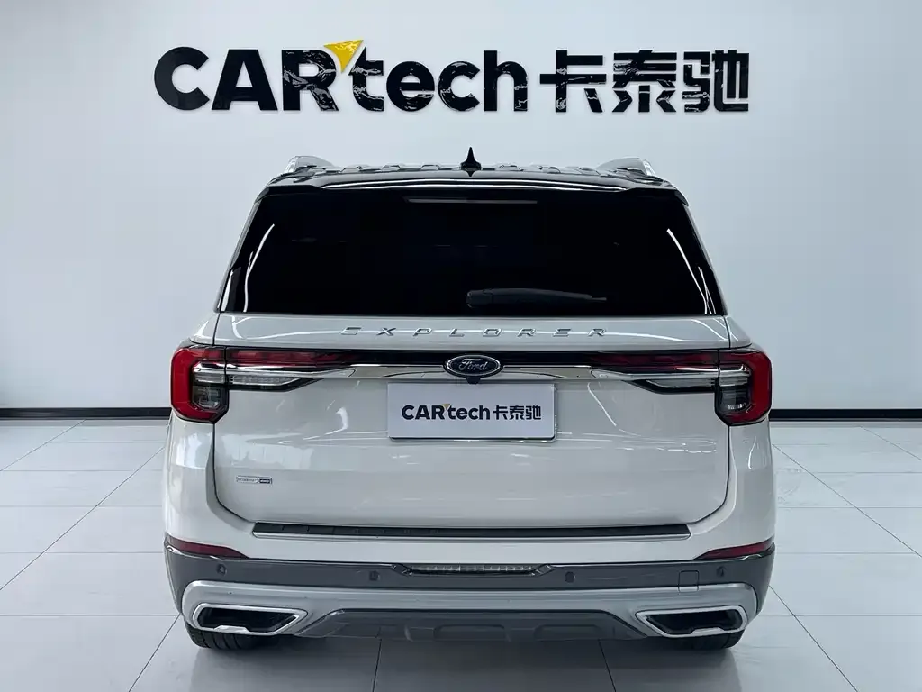 Ford Explorer 2024 из CN, фото 2