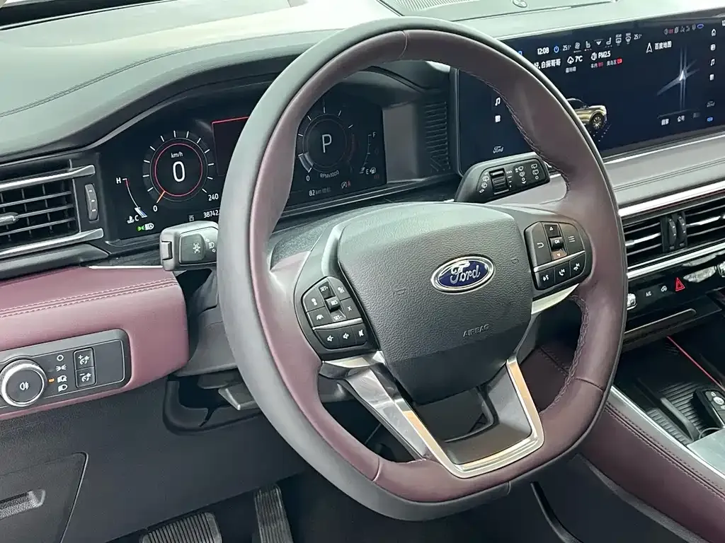 Ford Explorer 2024 из CN, фото 10