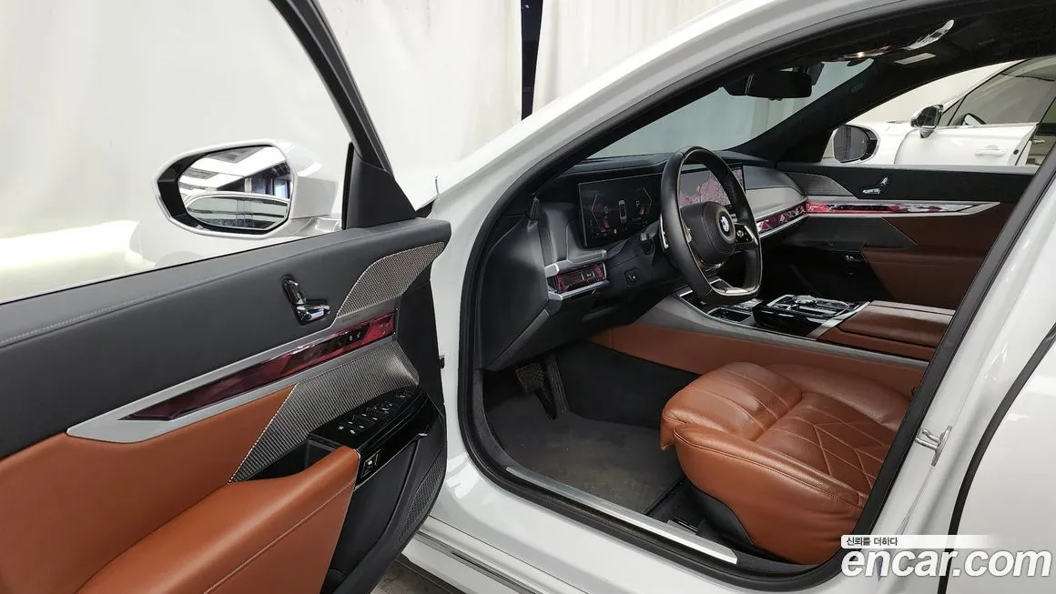 BMW 7-Series 2023 из KR, фото 8