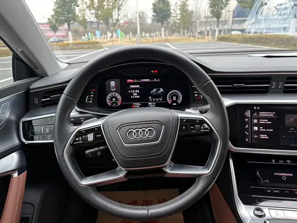 Audi A7L — фото 2