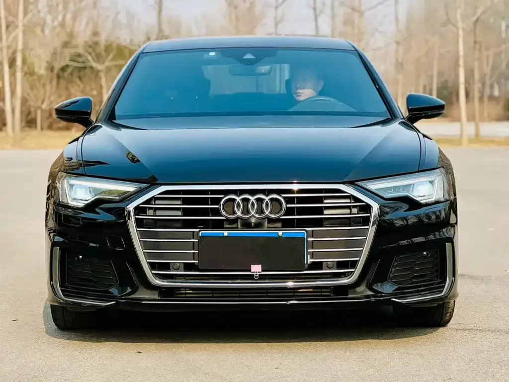 Audi A6L — фото 2