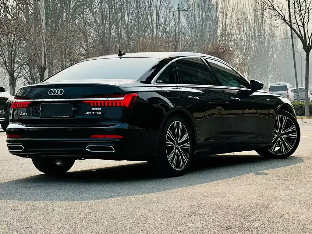 Audi A6L — фото 7