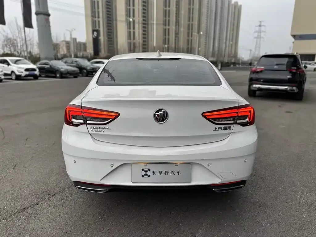 Buick Regal — фото 2