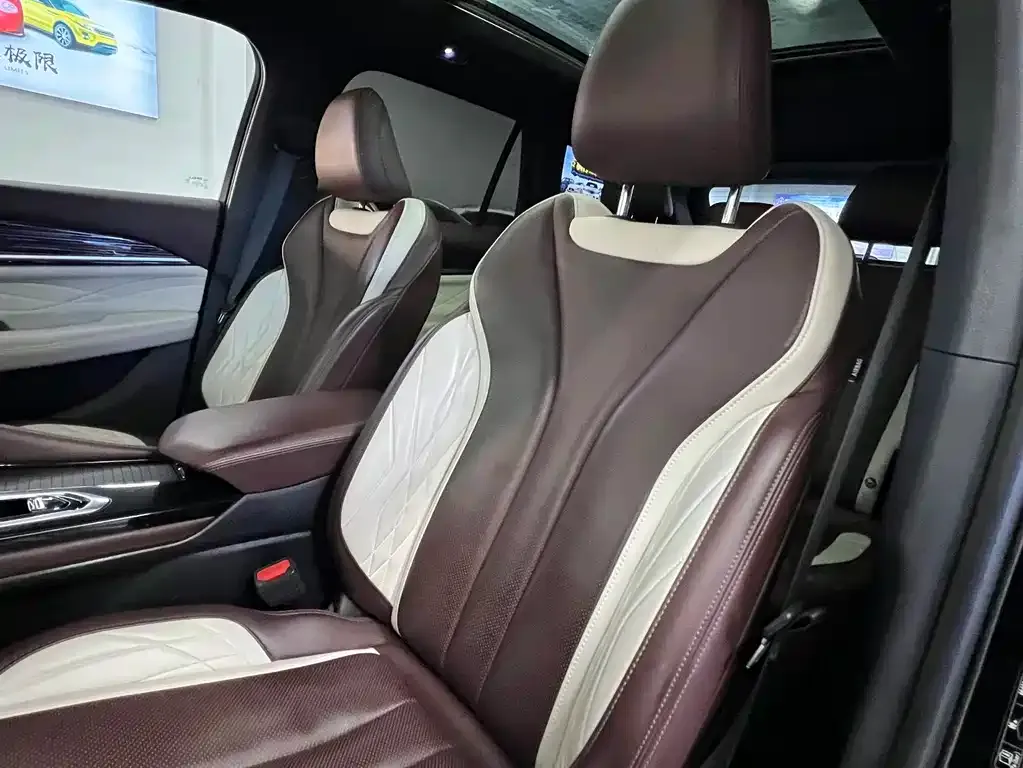 Geely Xingyue L 2022 из CN, фото 3