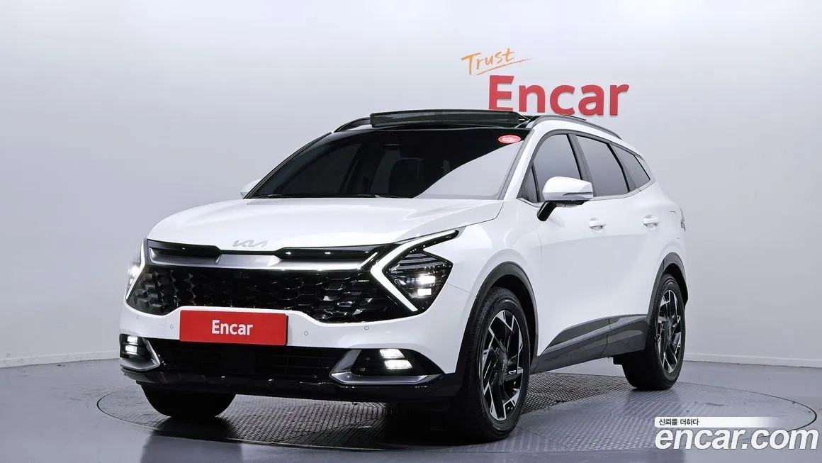 Kia Sportage — фото 1