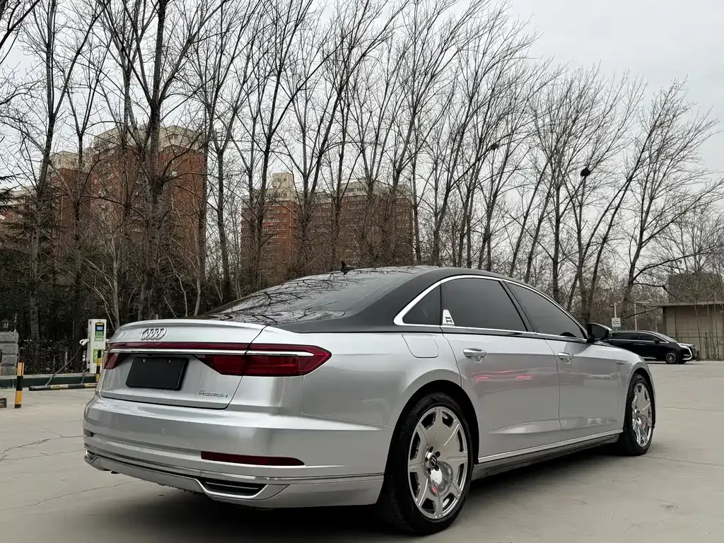 Audi A8 2021 из CN, фото 5