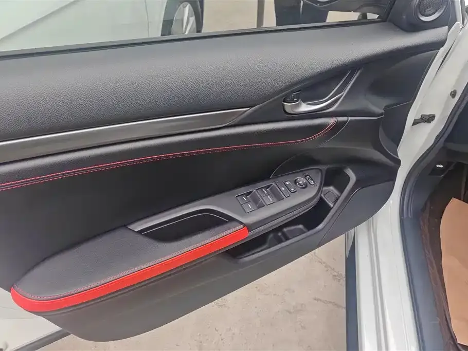 Honda Civic 2021 из CN, фото 9
