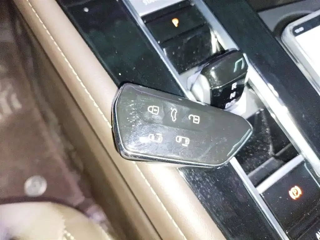 Volkswagen Viloran 2024 из CN, фото 3