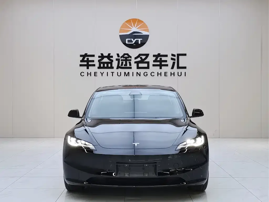 Tesla Model 3 2023 из CN, фото 6