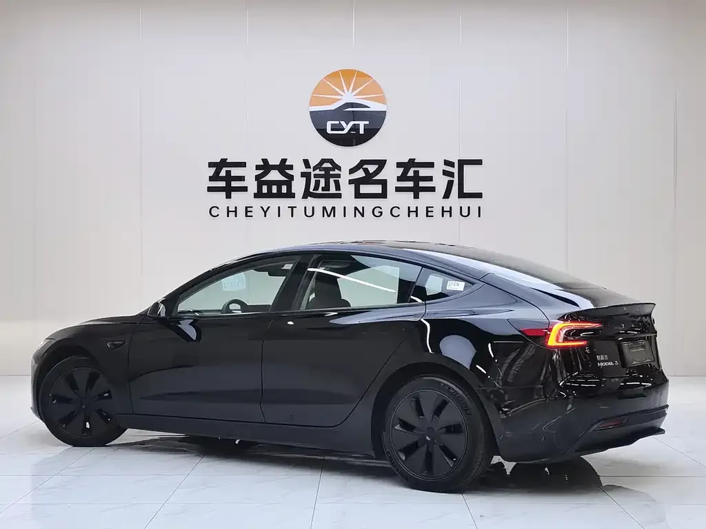 Tesla Model 3 2023 из CN, фото 7