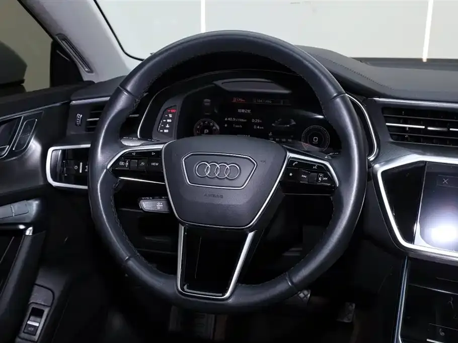 Audi A7 2024 из CN, фото 7