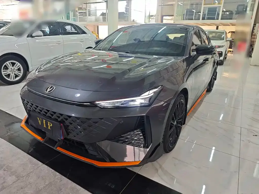 Changan UNI-V 2025 из CN, фото 1