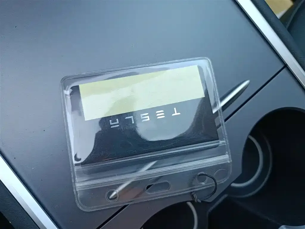 Tesla Model Y 2021 из CN, фото 2