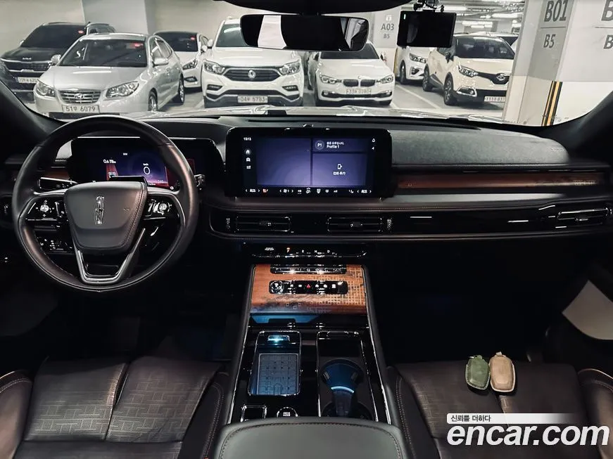 Lincoln Aviator — фото 8