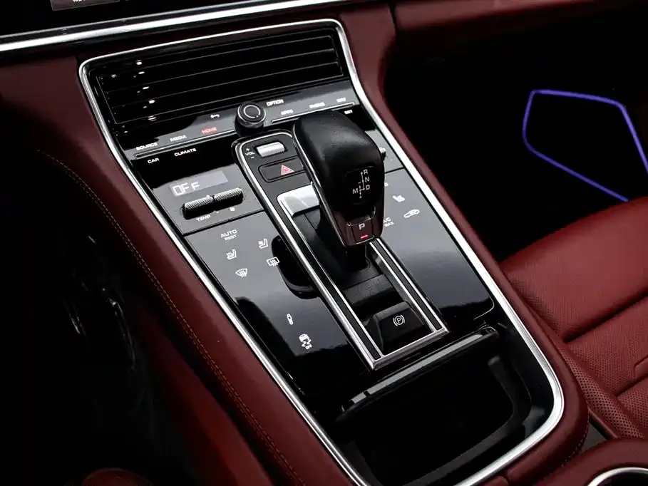 Porsche Panamera 2023 из CN, фото 7