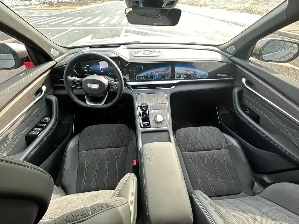 Geely Xingyue L 2024 из CN, фото 3