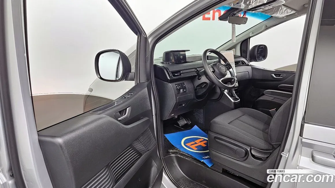 Hyundai Staria 2023 из KR, фото 9