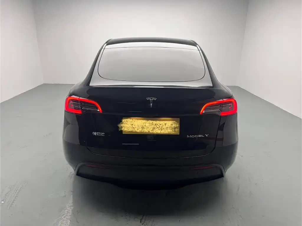 Tesla Model Y 2024 из CN, фото 4
