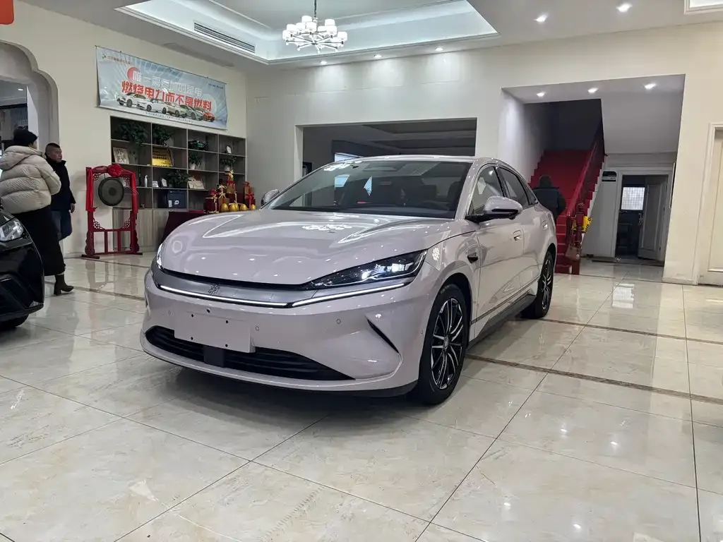 BYD Qin L 2025 из CN, фото 1