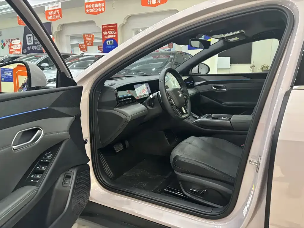 BYD Qin L 2025 из CN, фото 9