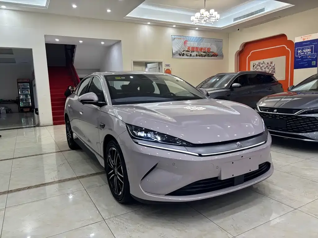 BYD Qin L 2025 из CN, фото 5