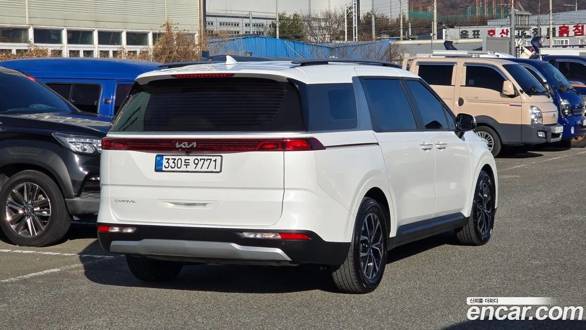 Kia Carnival 2023 из KR, фото 9