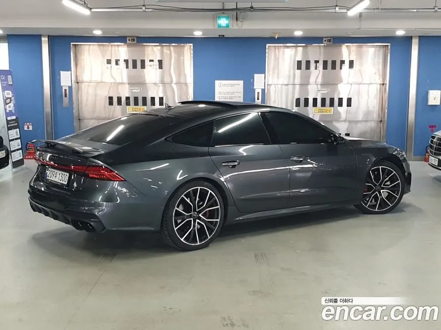 Audi S7 2022 из KR, фото 3
