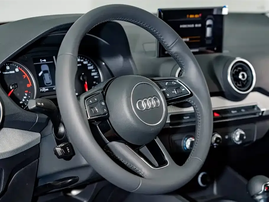 Audi Q2L 2021 из CN, фото 5