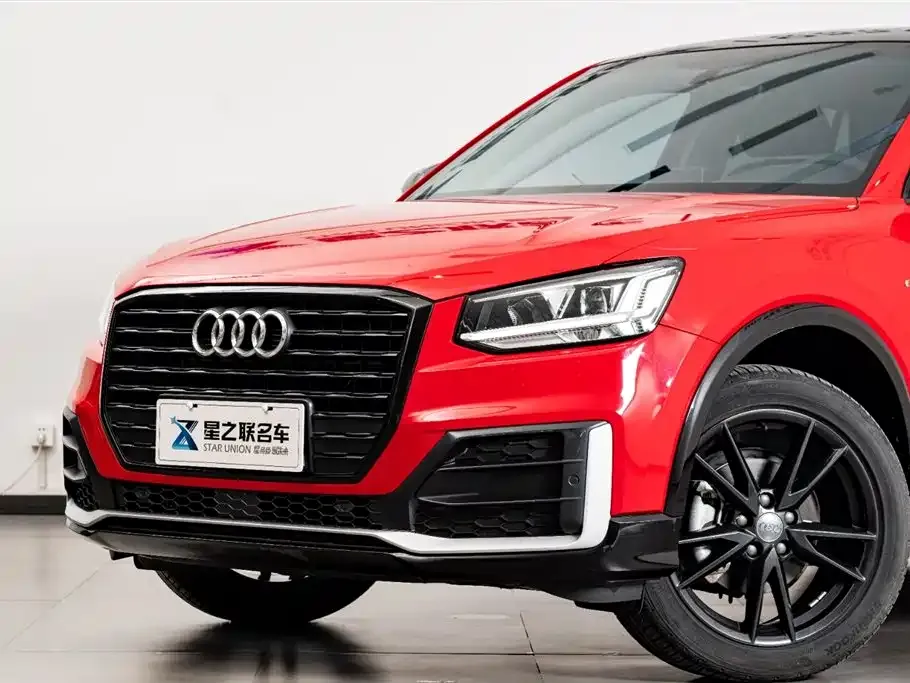 Audi Q2L 2021 из CN, фото 2