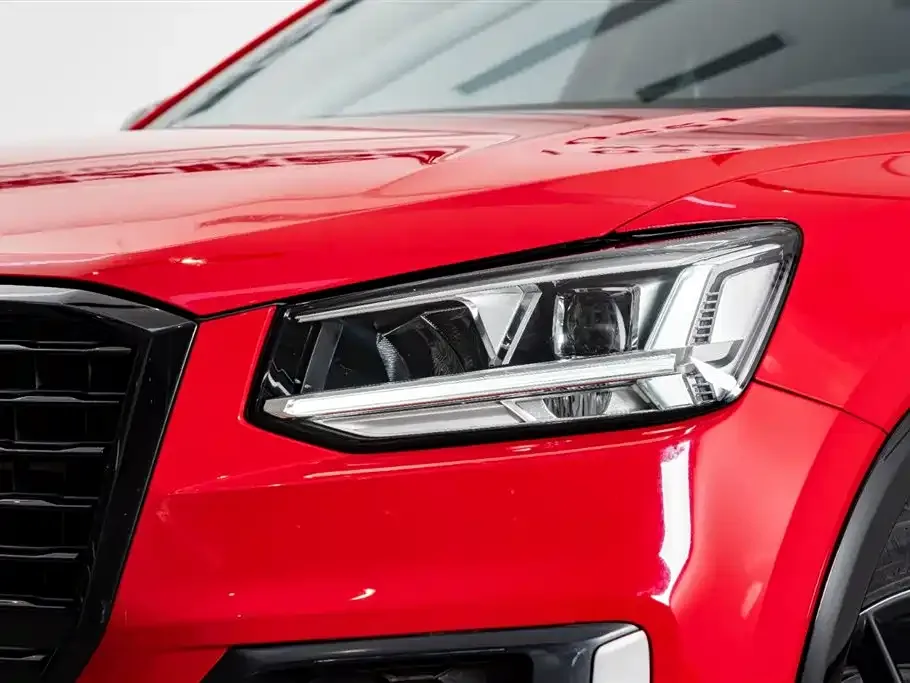 Audi Q2L 2021 из CN, фото 10