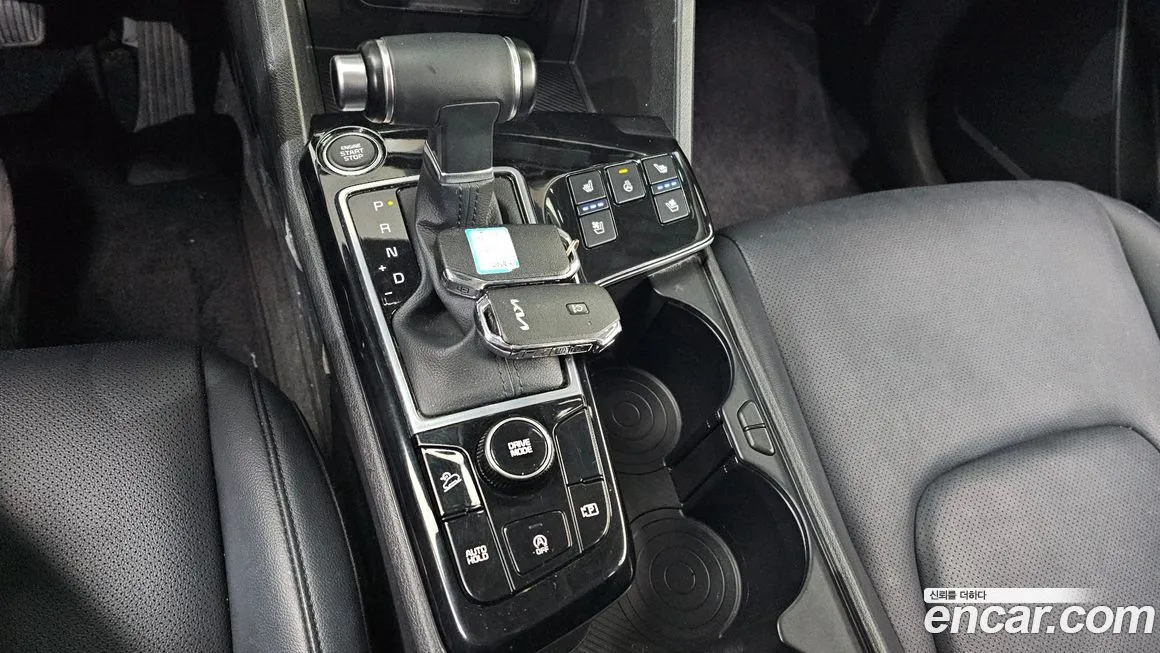 Kia Sportage — фото 9