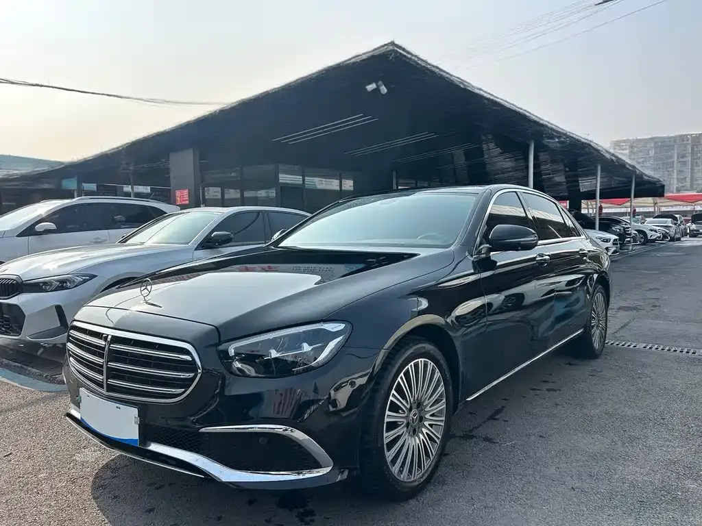 Mercedes-Benz E-Class 2023 из CN, фото 1