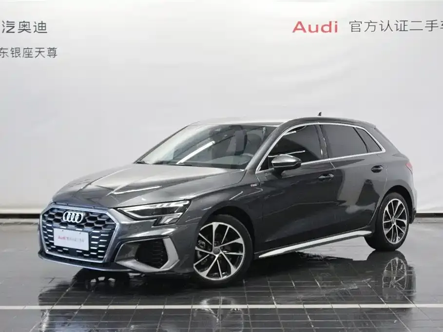 Audi A3 2021 из CN, фото 1