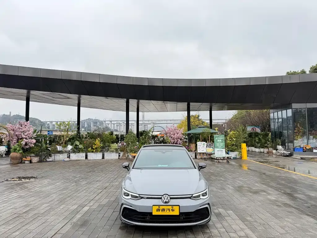 Volkswagen Golf 2022 из CN, фото 7