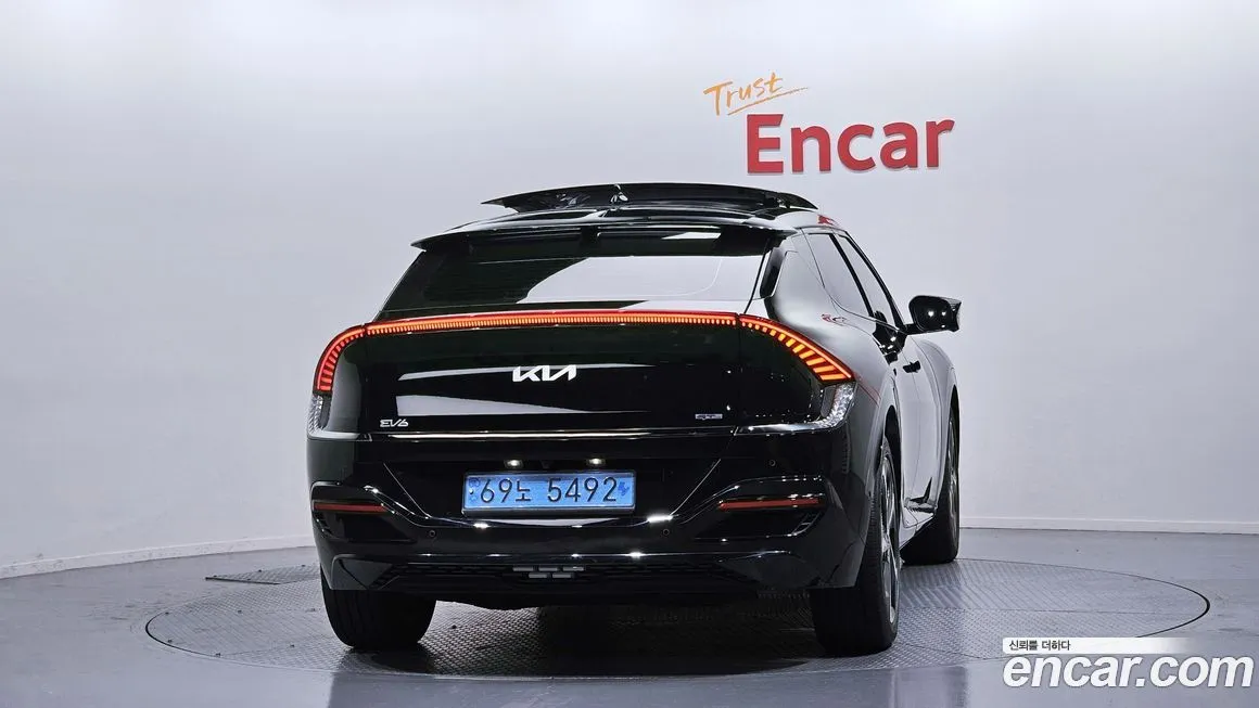 Kia EV6 — фото 4