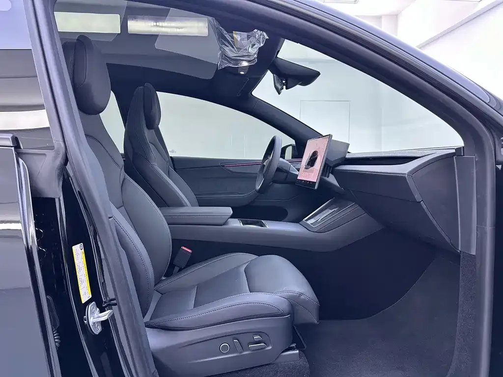 Tesla Model Y L 2025 из CN, фото 7