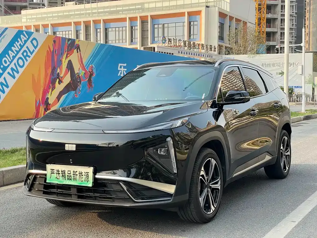 Geely Galaxy L7 — фото 1