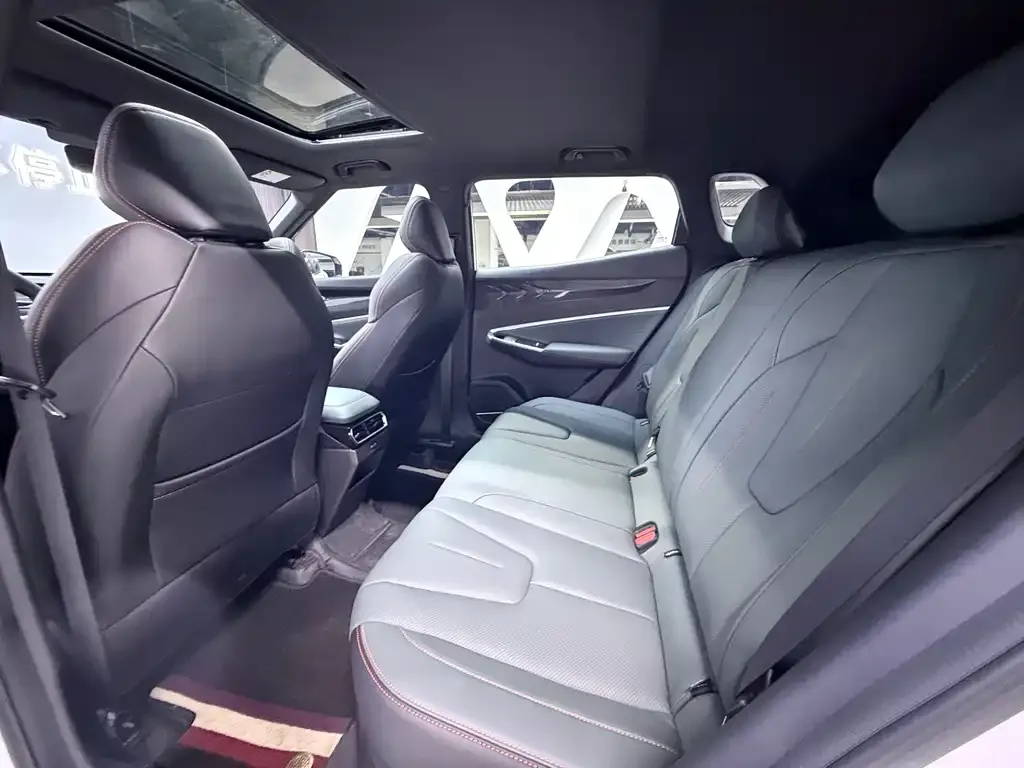 Geely Boyue 2025 из CN, фото 5