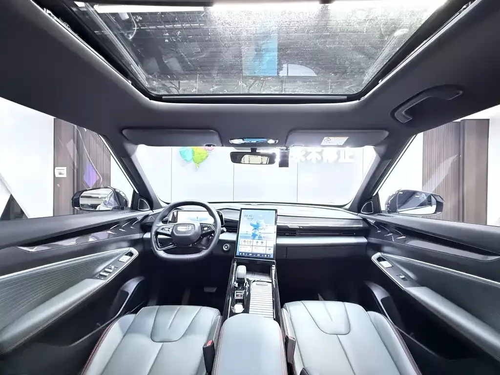 Geely Boyue 2025 из CN, фото 8