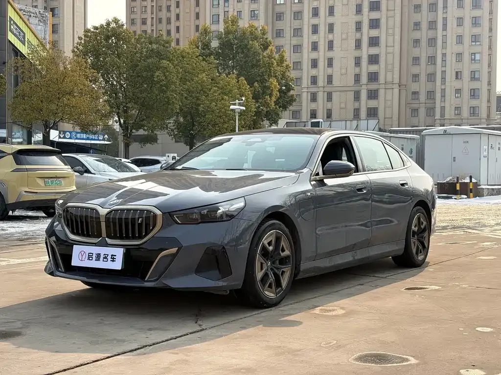 BMW i5 2024 из CN, фото 1