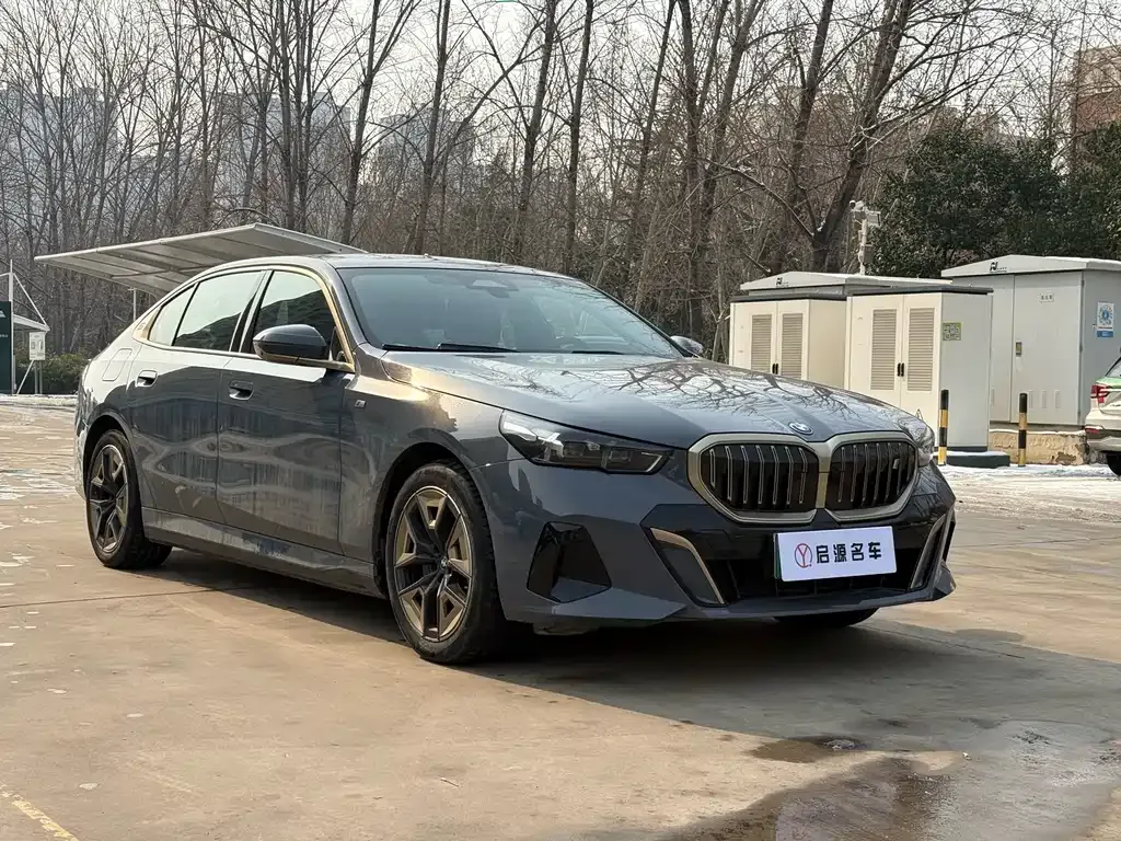 BMW i5 2024 из CN, фото 9