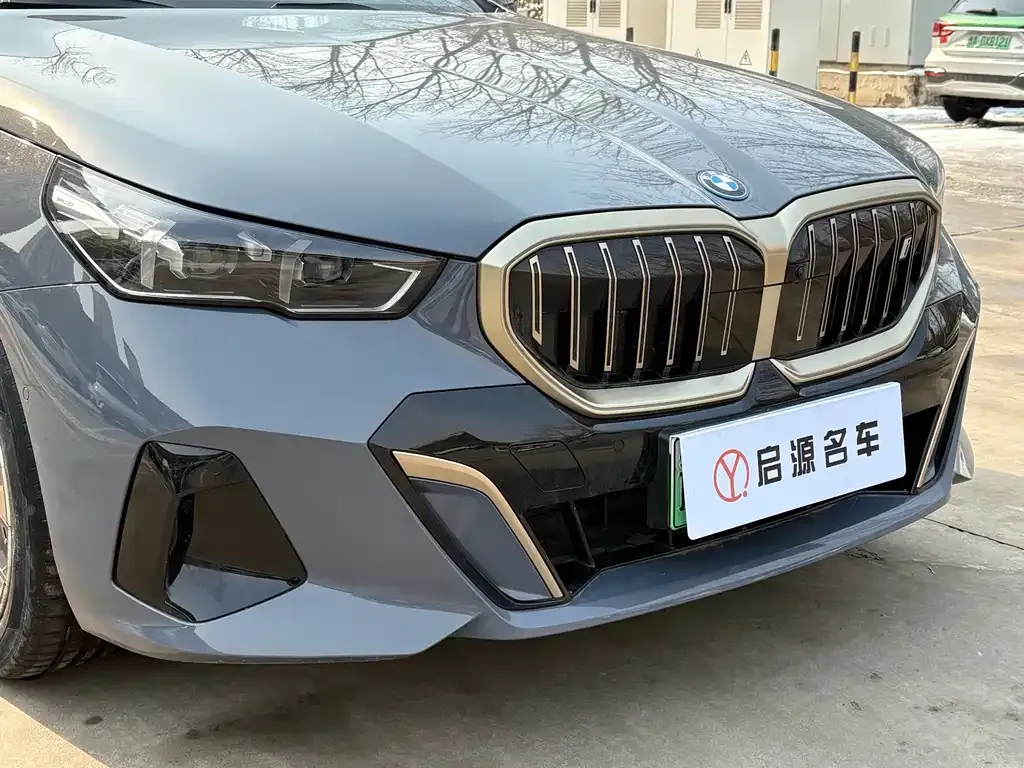 BMW i5 2024 из CN, фото 3