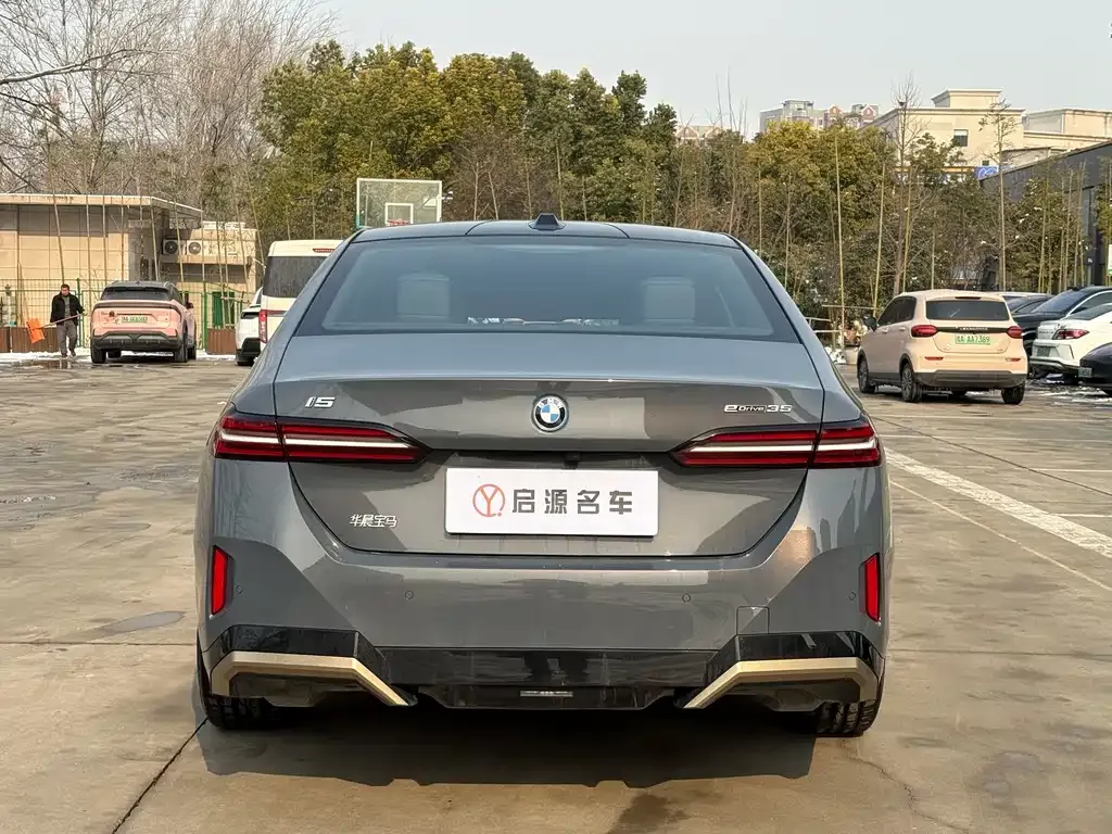 BMW i5 2024 из CN, фото 10