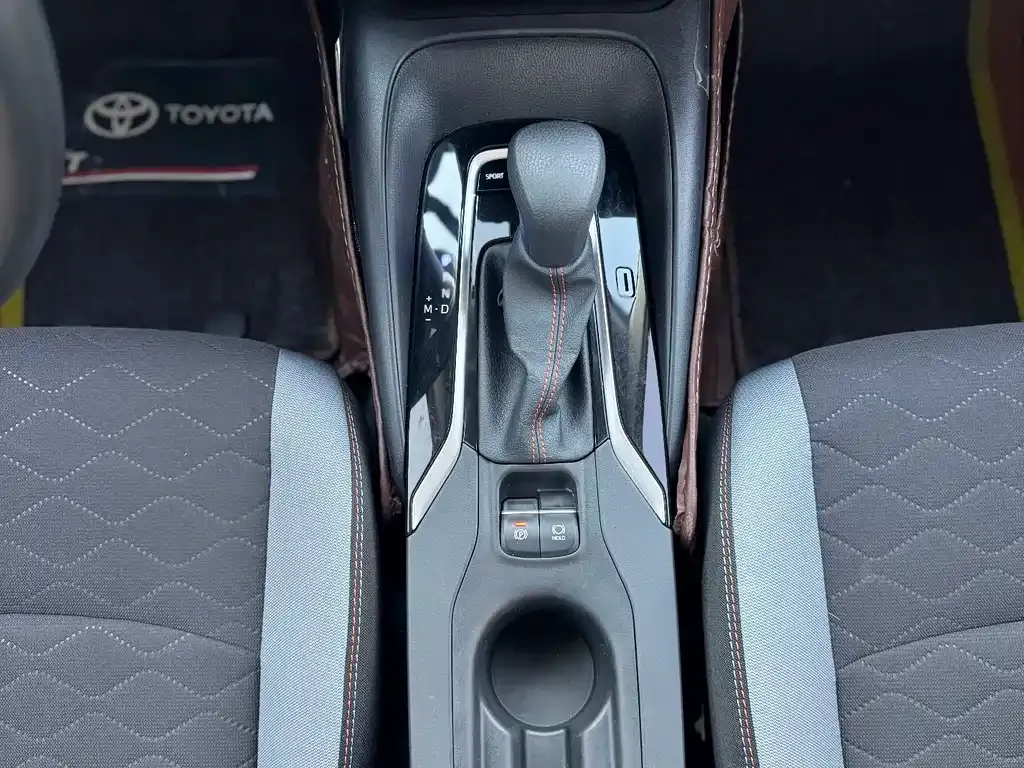 Toyota Corolla 2025 из CN, фото 9